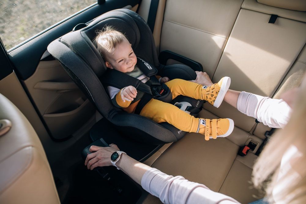 FreeON Galaxy I-size biztonsági gyerekülés 40-105 cm - Szürke (46989)