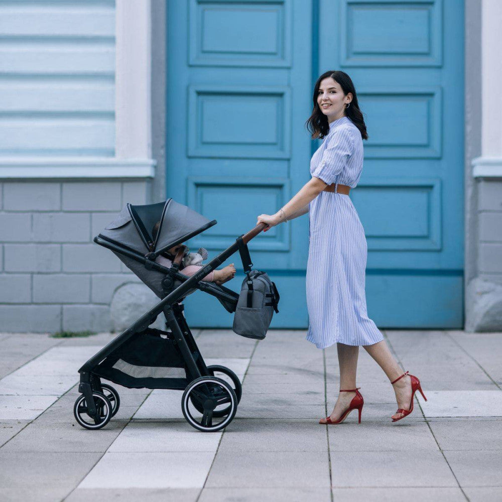 FreeON Bloom 4in1 multifunkciós babakocsi - Black (49706)