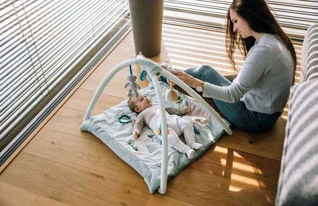 FreeON Free2Play – Max, a mackó játszószőnyeg (83495)