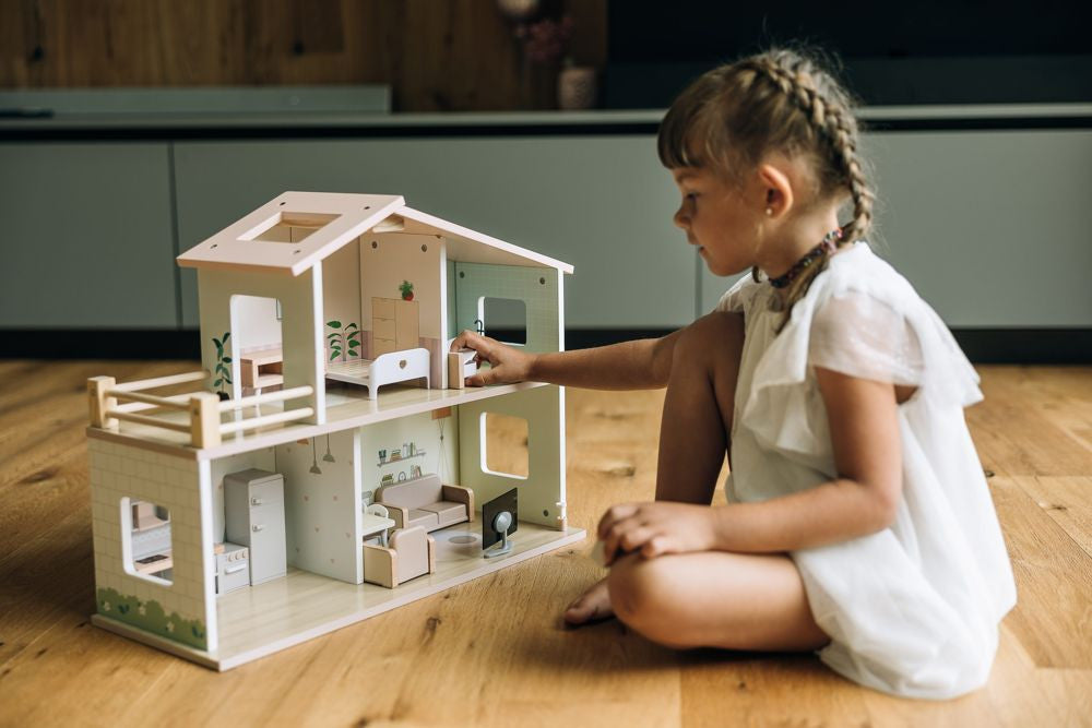 FreeON free2play fa babaház bútorokkal (85147)